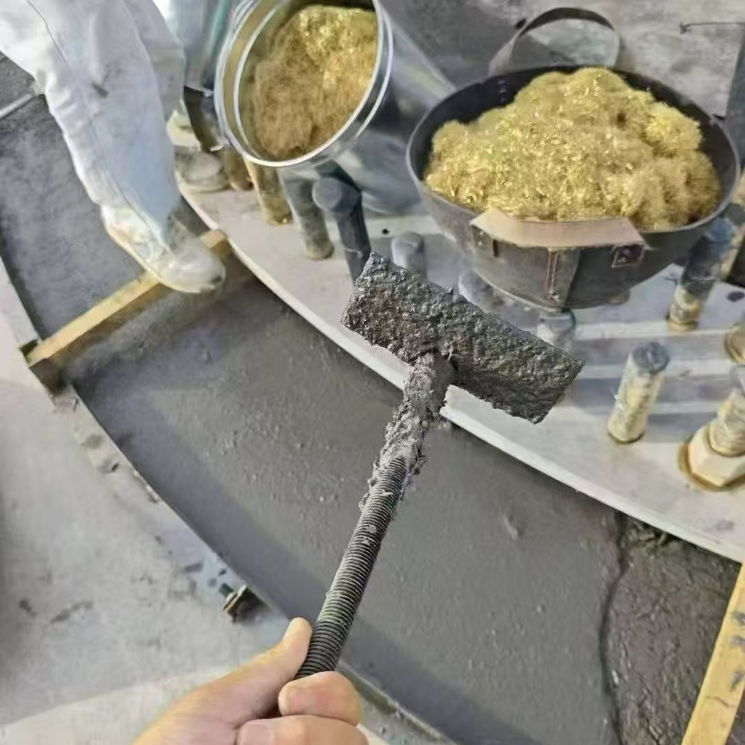 周口C120钢纤维高强无收灌浆料 轧机压缩机汽轮机发电机锻压设备底座灌浆材料